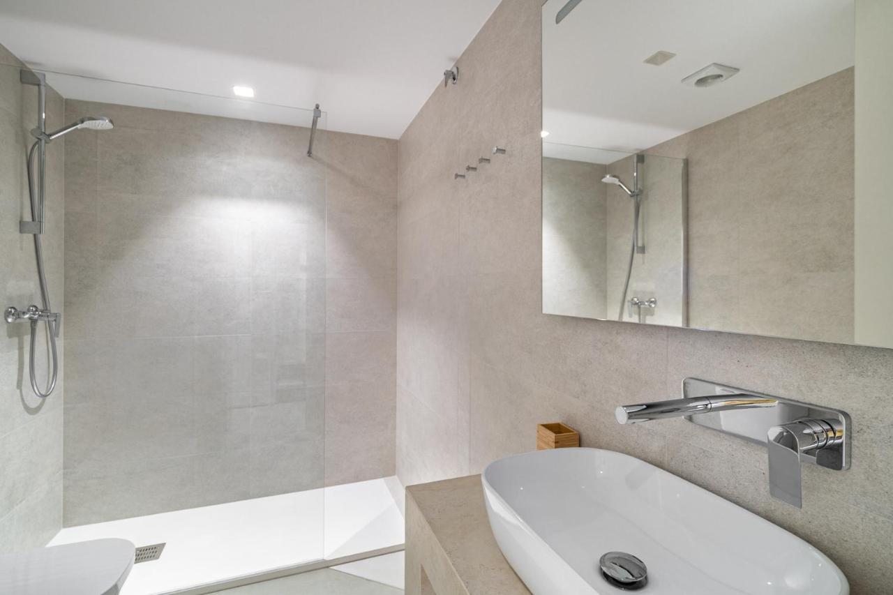 Comtal Homey Apartments Барселона Екстериор снимка