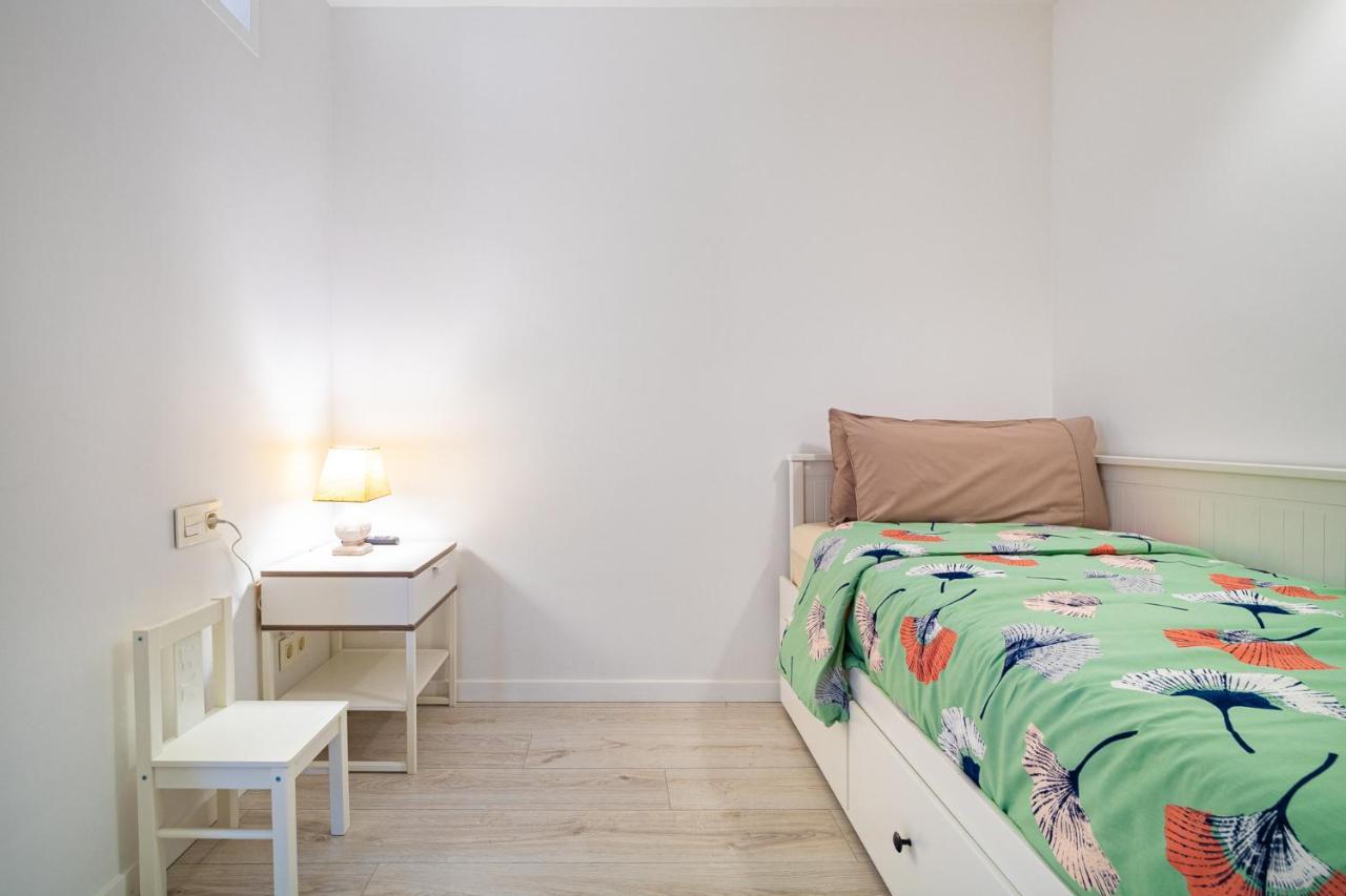 Comtal Homey Apartments Барселона Екстериор снимка